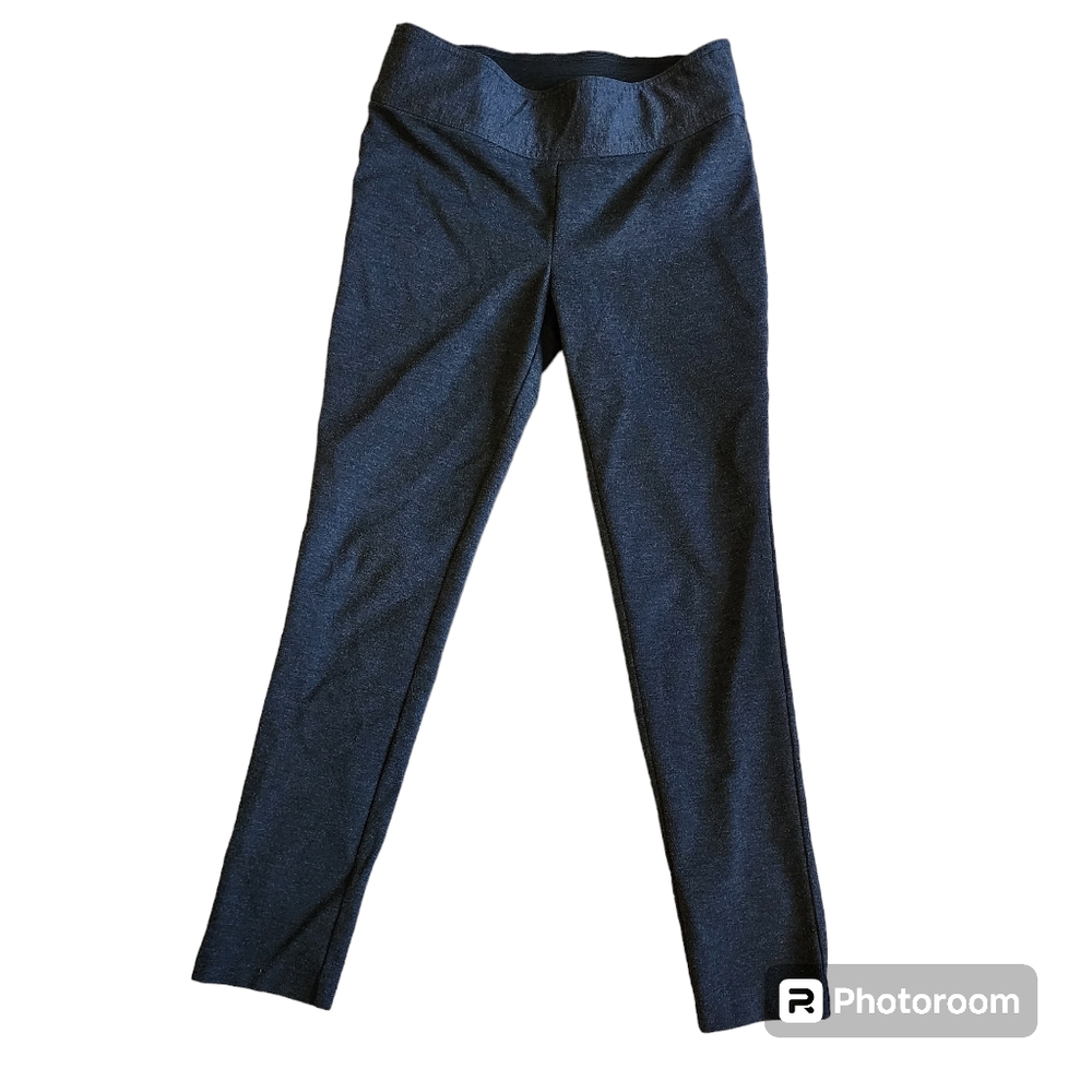 INC like new legging style slacks 6P